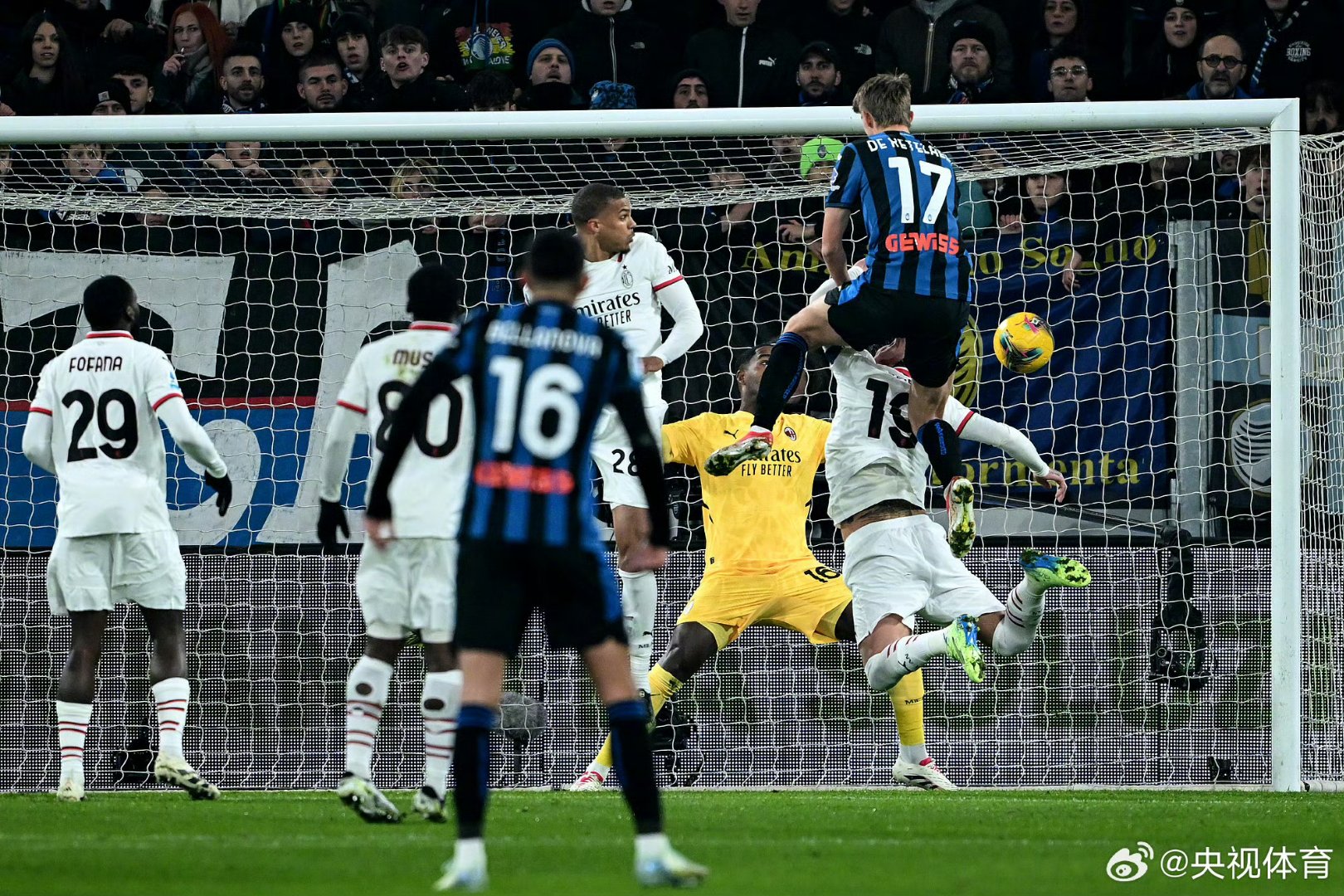 新角色中 新角色中